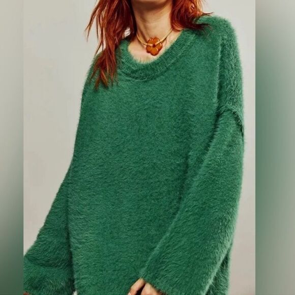 NWOT Free people Harrison Bunny Crew Long Sleeve Green Fuzzy Cozy Sweater Slouch - Picture 1 of 11